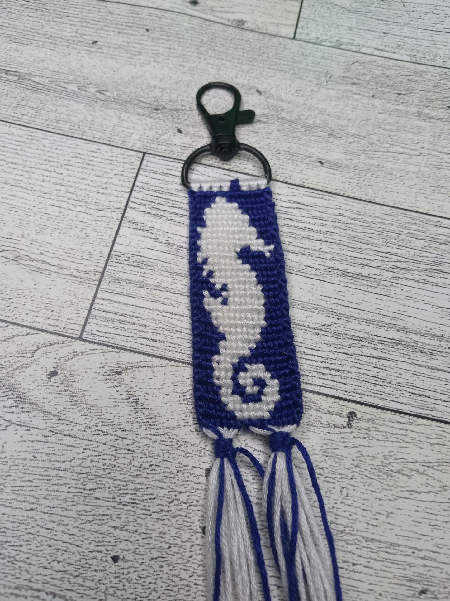 Sea horse keychain