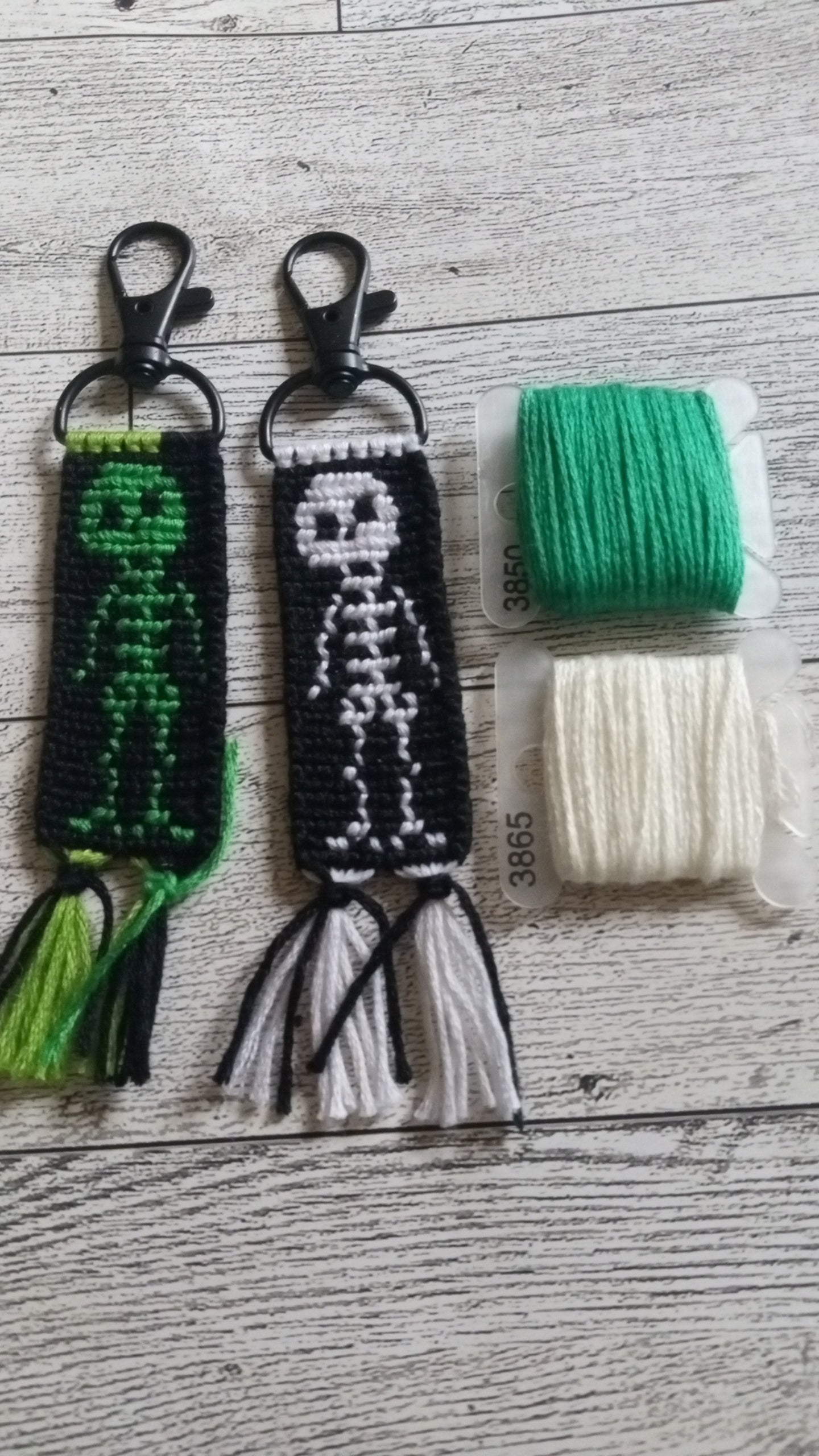 Skeleton keychain