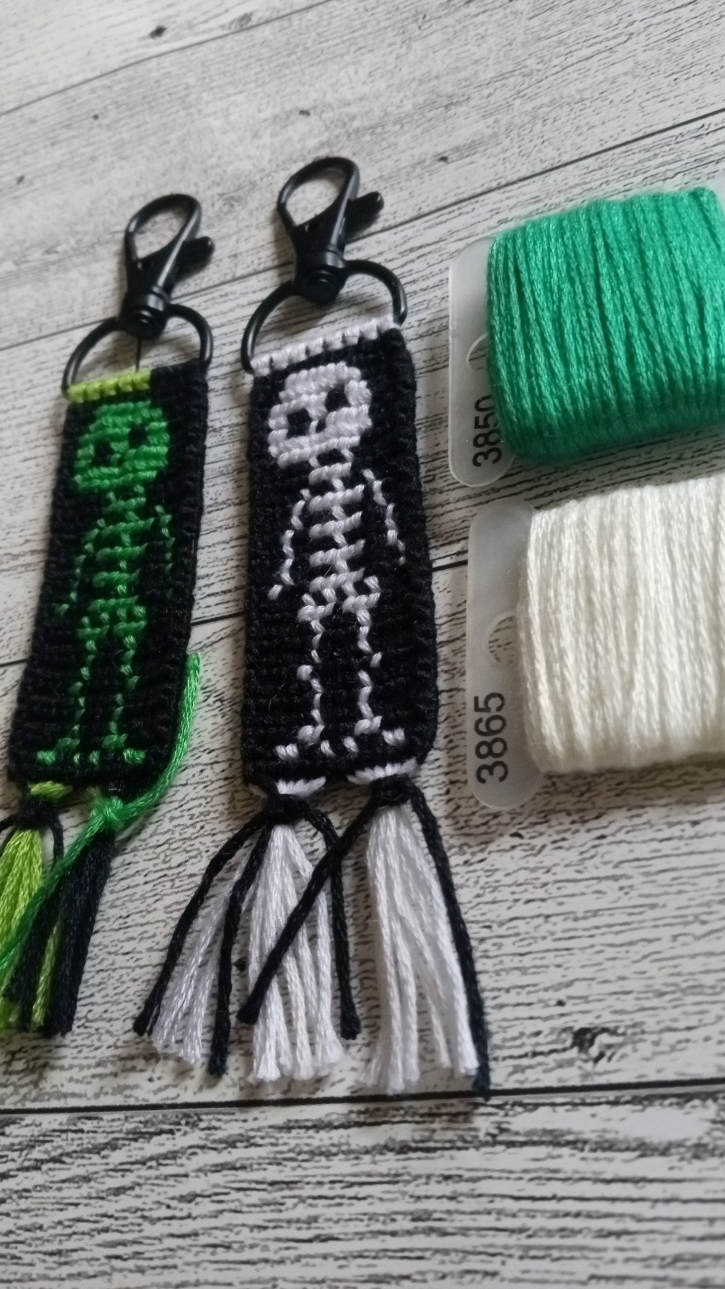 Skeleton keychain